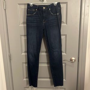 Good American Good Legs Skinny Jeans